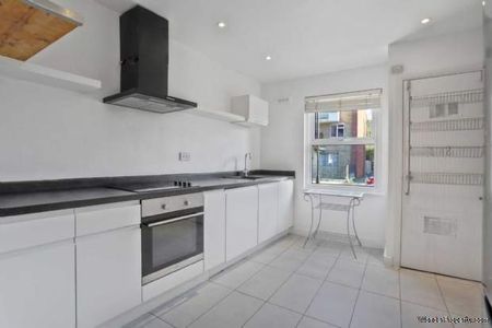 4 bedroom property to rent in London - Photo 4