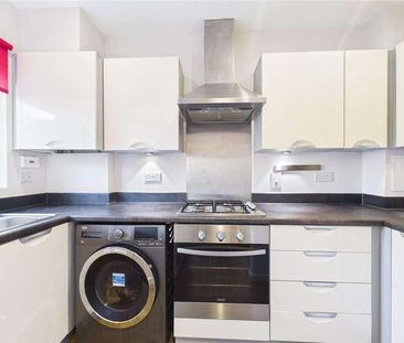 Tay Road, Tilehurst, Reading, Berkshire, RG30 - Photo 4