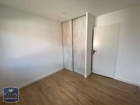 Location Maison 4 pièces 80m² SAINS EN GOHELLE 62114 - Photo 4