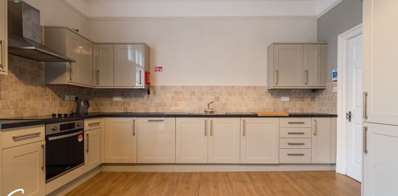 Luxury student property in the heart of Leamington Spa. - Photo 2
