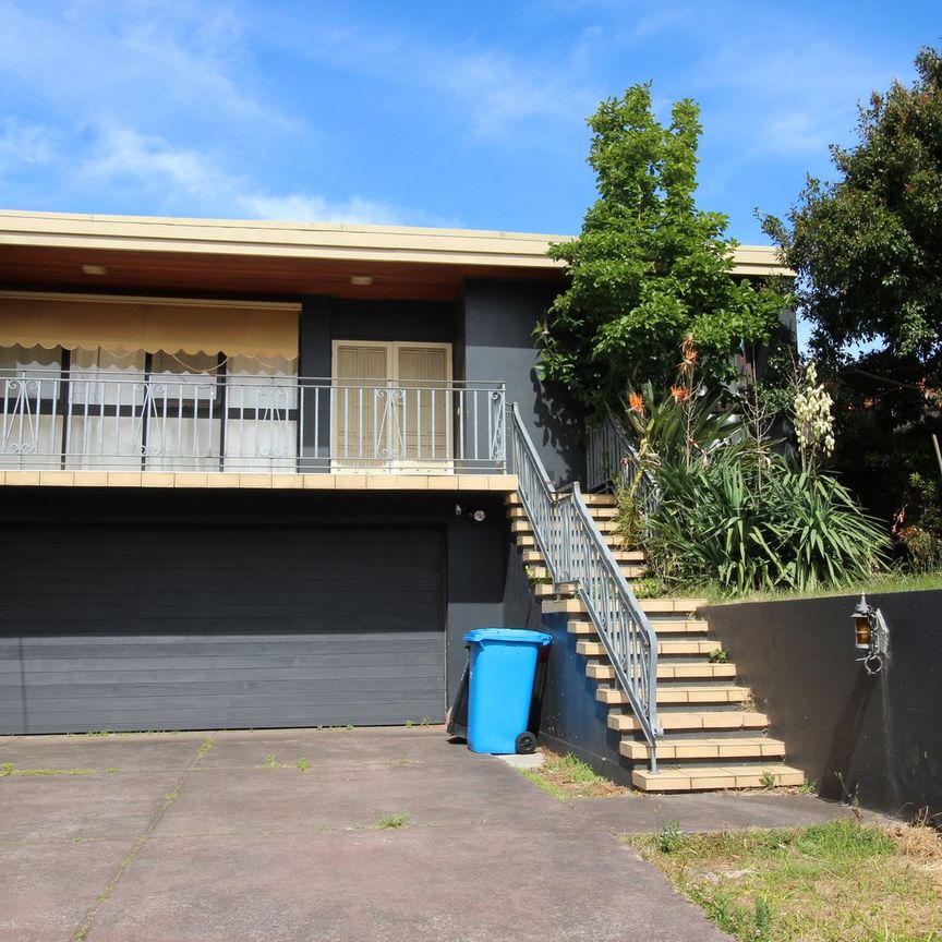 Primed Location Family Home With Pool! - Photo 1