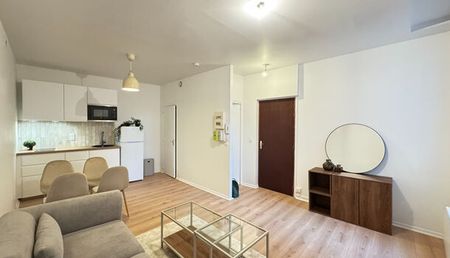 Appartement 2 pièces 32m2 REIMS 745 euros - Photo 3