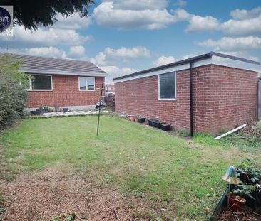 2 bedroom semi-detached bungalow to rent - Photo 4