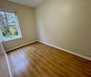 Unit 2, 50 Castleton Gardnes, Belfast, BT15 3BY - Photo 2