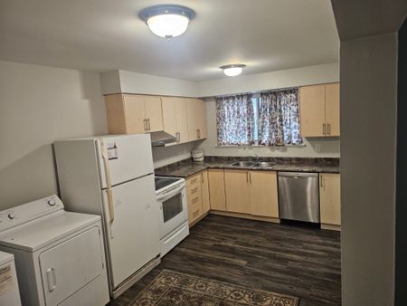 For Lease - 66 Caledon Crescent Unit# Upper, Brampton, Ontario - Photo 5