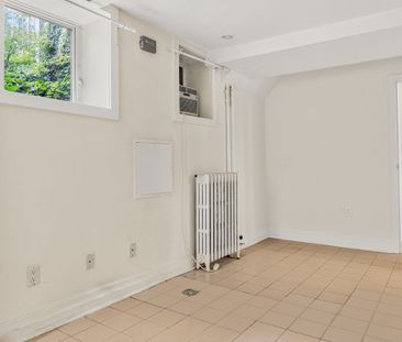 For Lease - 483 Parkside Drive Unit# Lower, Toronto, Ontario - Photo 4