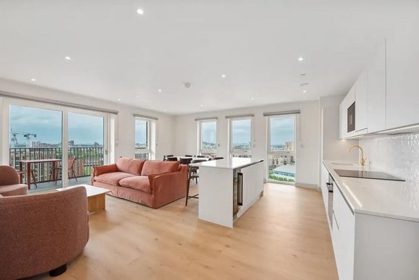 3 bedroom flat to rent - Photo 1