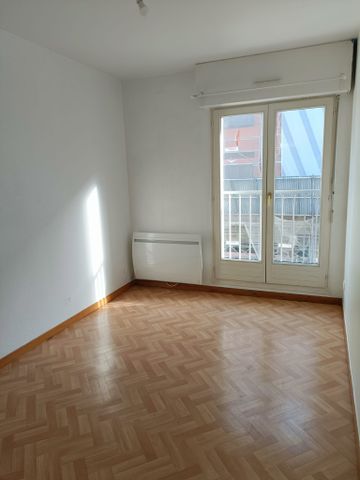 Location Appartement 3 pièces 58m² - Photo 2