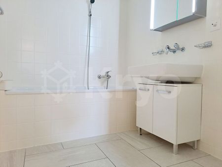 BOVERIE 6 – N23, 3.5 room apartment in the city center - Photo 2