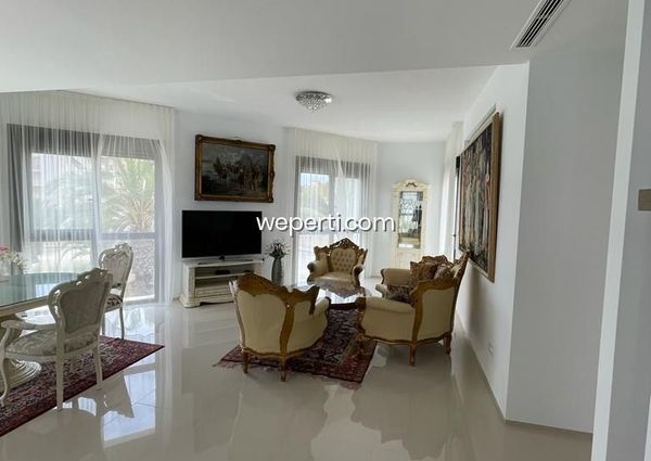 Duplex in Arenales del Sol, Playa de Los Arenales, for rent