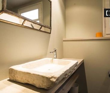 barcelona, Catalonia 08006 - Photo 6