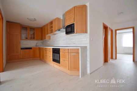 Pronájem bytu 4+kk, Lužnická 1048 - Photo 2