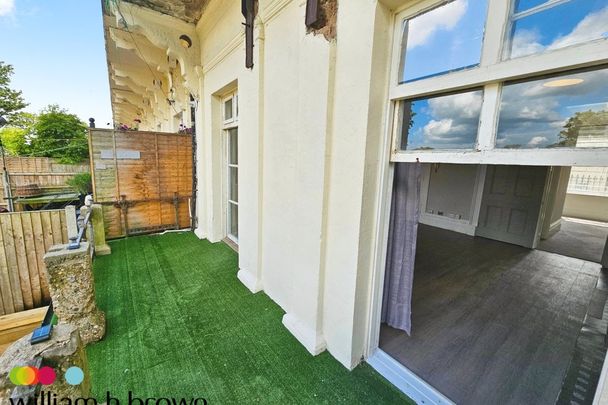 Orwell Road, HARWICH - Photo 1