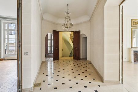 Elégant Appartement - Place François 1er - Photo 4