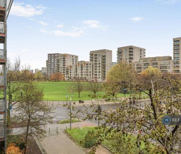 1 bedroom in a flat share to rent - Photo 6