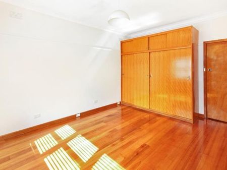 103 Minerva Road, Herne Hill - Photo 2