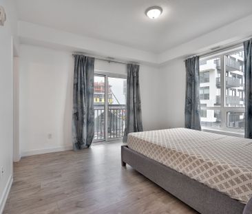 For Lease - 2490 Old Bronte Road Unit# 306, Oakville, Ontario - Photo 3