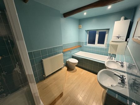 Market Place, Longridge - Photo 5