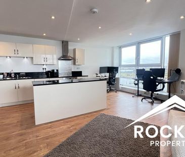 2 bedroom flat to rent - Photo 2