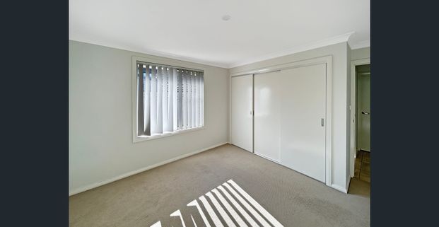 Stylish and Spacious! - Photo 1