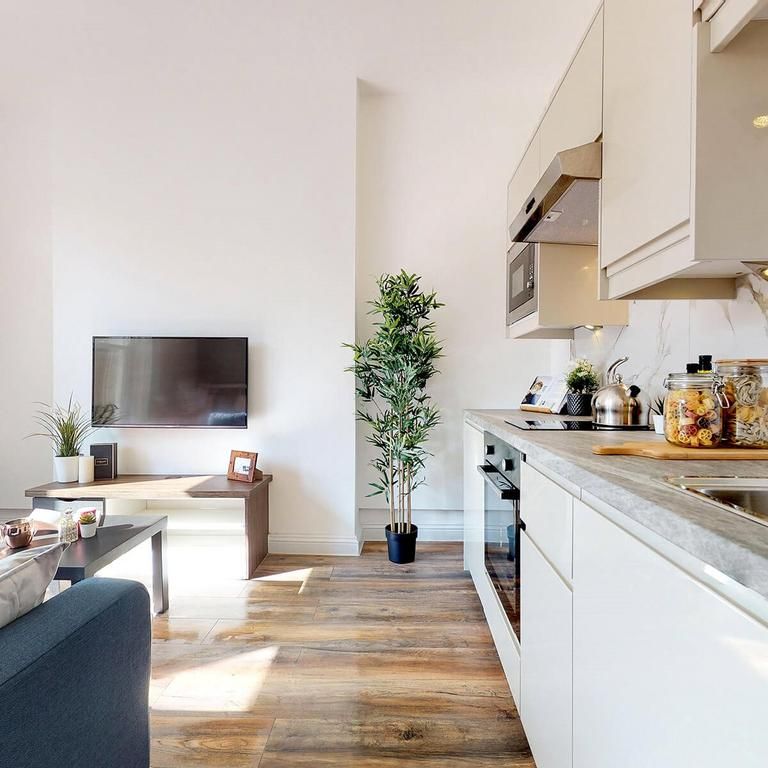 Studio to rent - Photo 1