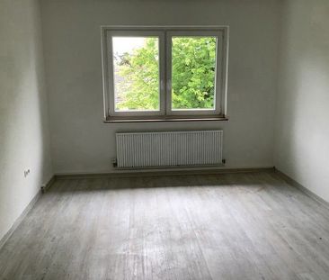 Preiswerte 3,5-Zimmer-Wohnung in zentraler Lage, - Photo 1