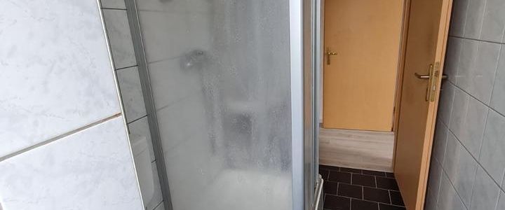 frische moderne 3 Raumwohnung mit Blick ins Grüne im Stadtteil Salbke - Photo 1