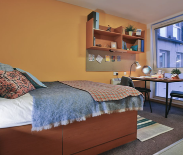 1 bedroom in a flat share to rent - Photo 5