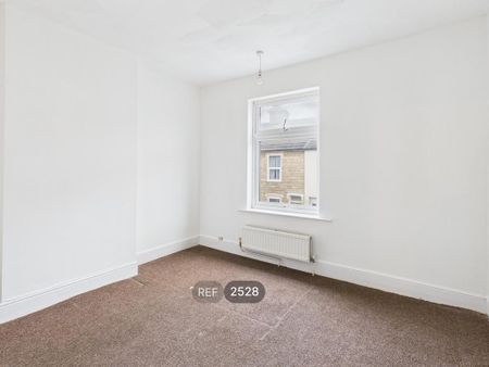 3 bedroom property to rent - Photo 4