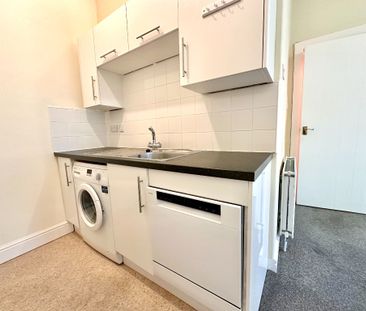 Restalrig Road South, Restalrig, Edinburgh, EH7 6JA - Photo 6