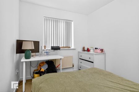 3 bedroom end of terrace house to rent - Photo 5