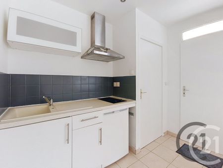 Location Appartement 1 pièce 17m² TROYES 10000 - Photo 3
