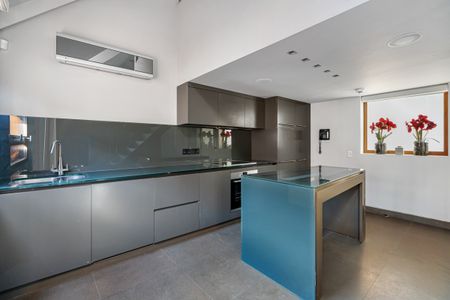 Beautiful house set in the heart of Marylebone - Photo 5