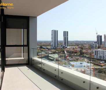 LUXURIOUS 2 BEDROOM APARTMENT + STUDY WITH AMAZING VIEWS - Photo 1