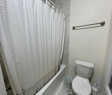 For Lease - 537 Veterans Drive, Brampton, Ontario - Photo 5