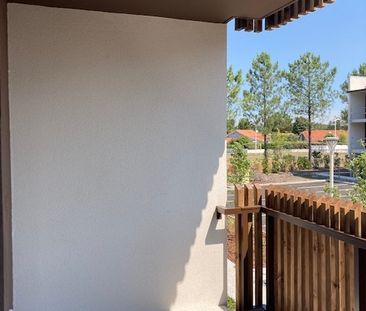 Location Appartement 2 pièces 43m² - Photo 6