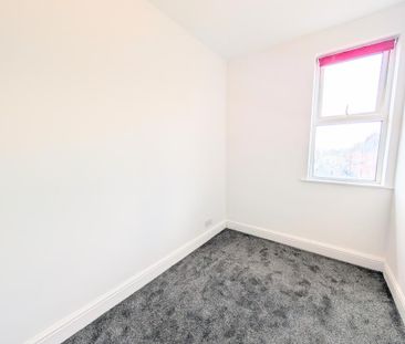 3 bedroom maisonette to rent - Photo 6