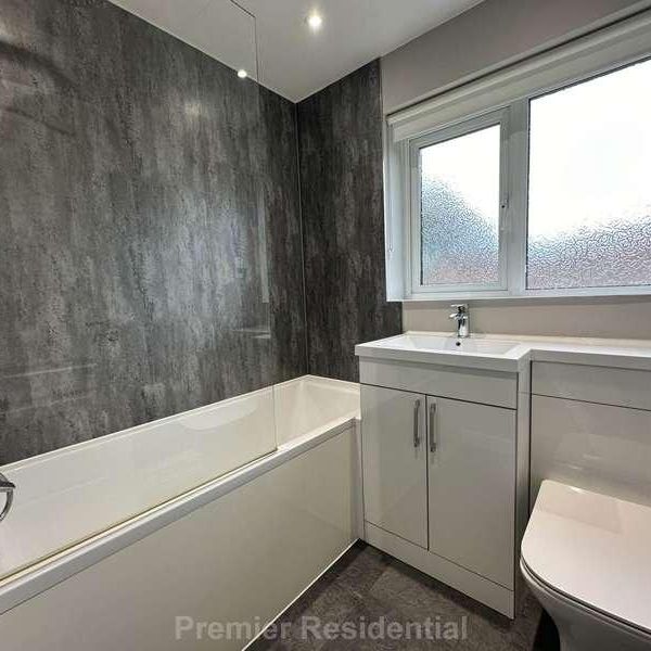 Kerscott Road, Manchester, M23 - Photo 1