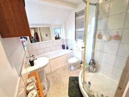 Black Griffin Lane, Canterbury, Canterbury, CT1 - Photo 2