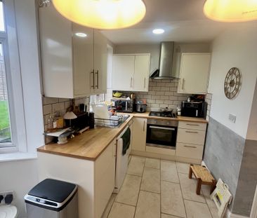 Benedon Road - Photo 2