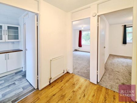 1 bedroom flat to rent - Photo 3