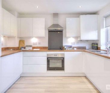 Blackbird Road, Yapton, Arundel, West Sussex, BN18 - Photo 4