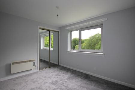 Howth Drive , Anniesland, Glasgow - Photo 5