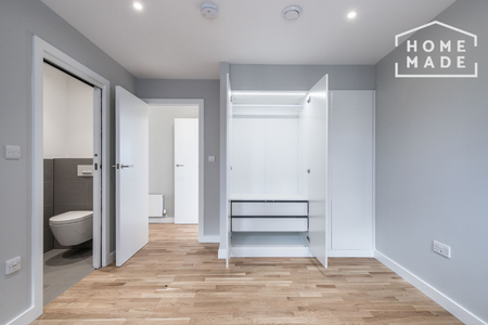 4 bedroom flat to rent - Photo 4