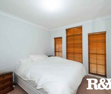 Neat & Tidy Family Home with Room to Entertain - Photo 5