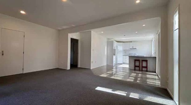 Charming Two-Bedroom Home - Photo 1