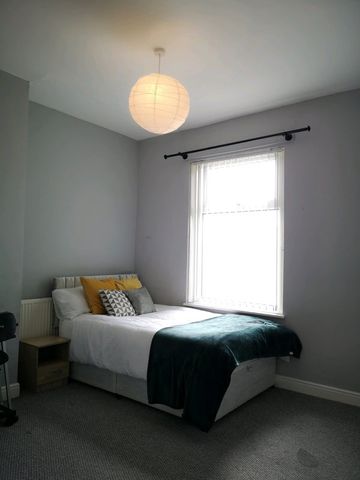 Lovely Double Rooms - Photo 3