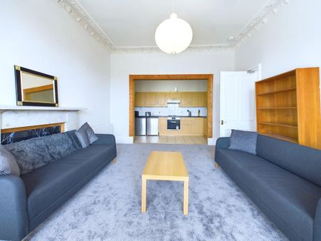 4 bedroom apartment to rent - Photo 2
