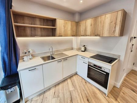 1 bedroom apartment to rent - Photo 2