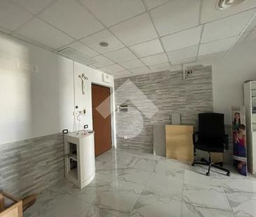 Monolocale in affitto - Photo 3